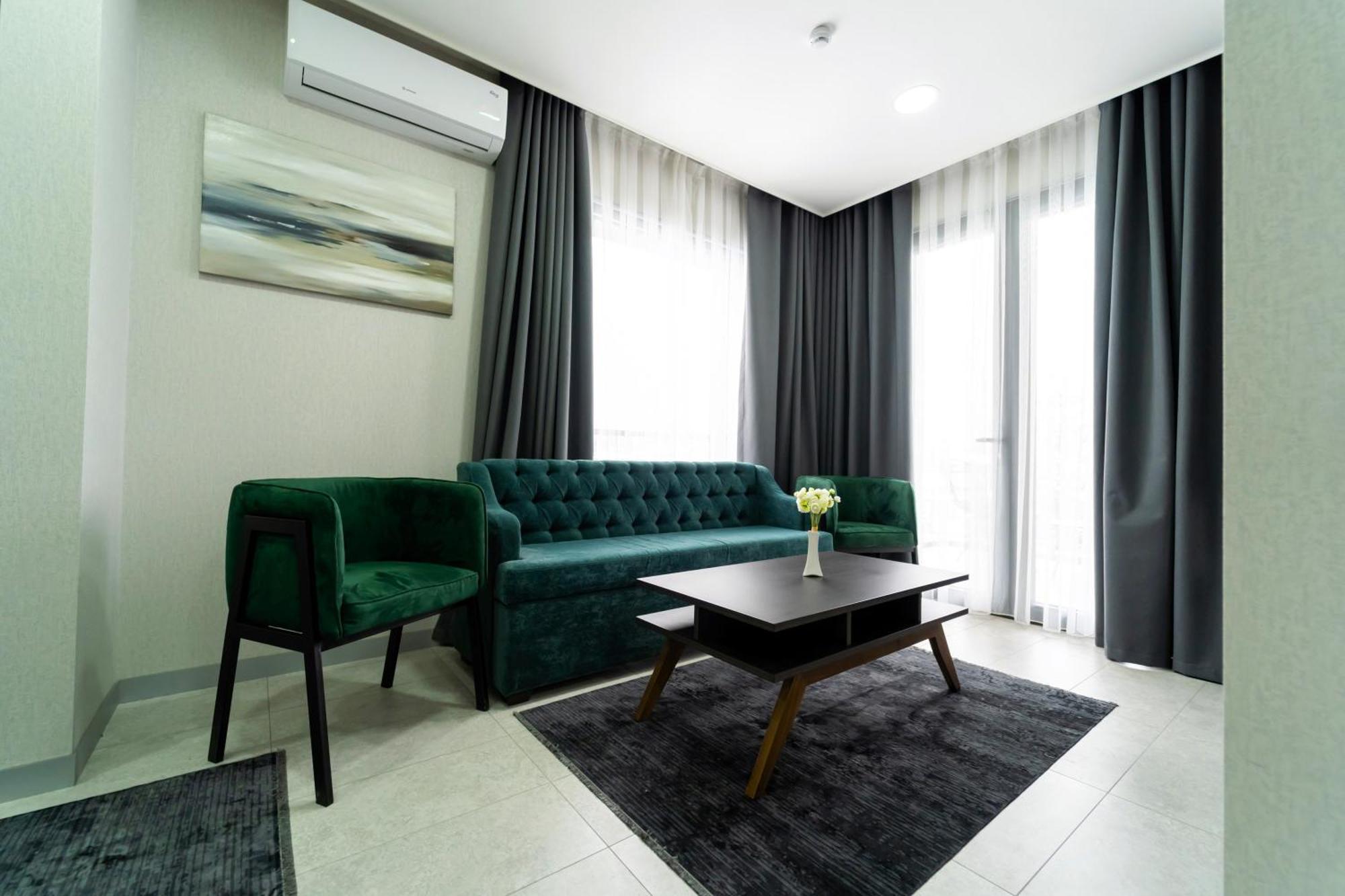 Nuovo Boutique Hotel Tashkent Exterior photo