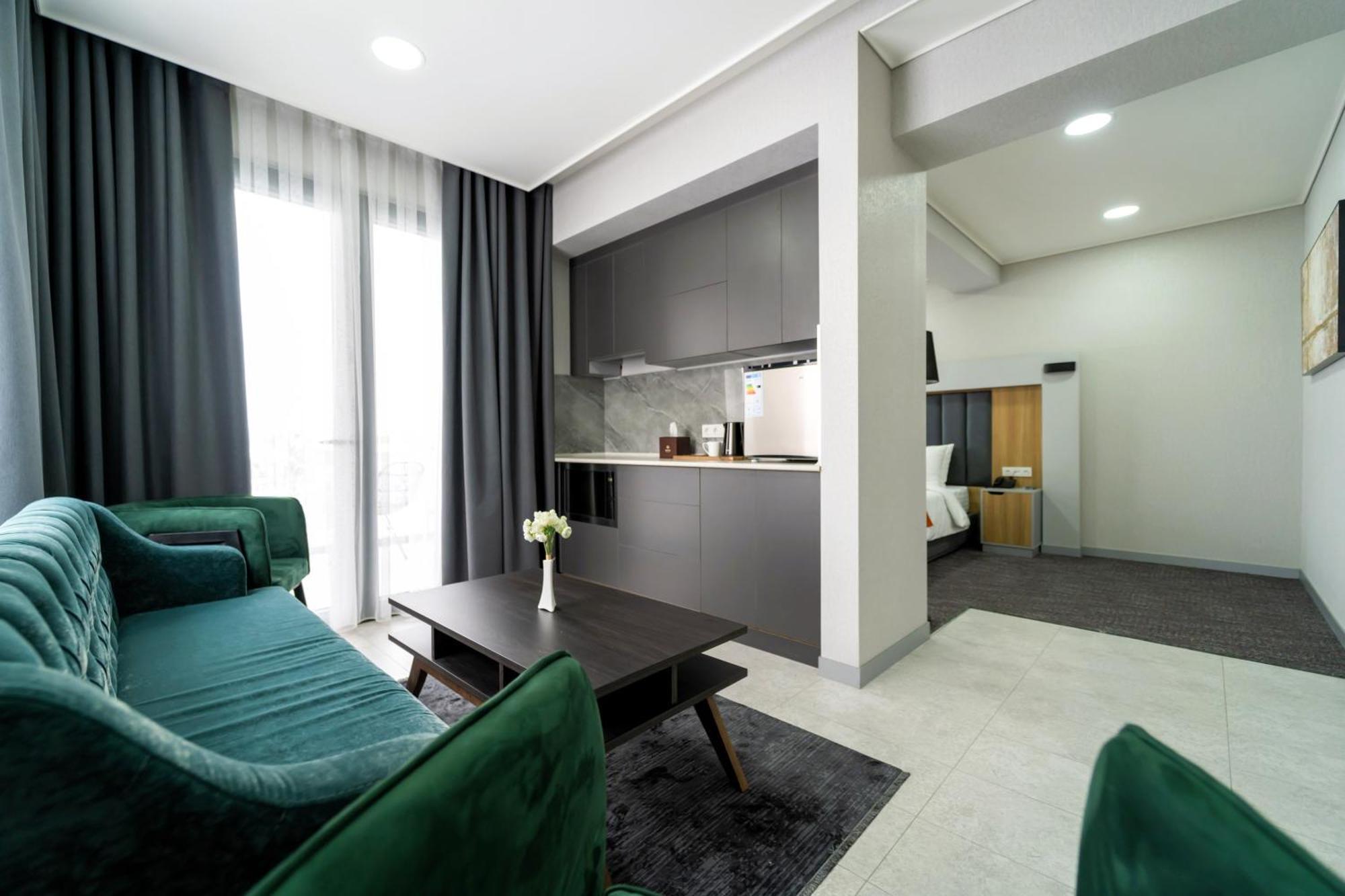 Nuovo Boutique Hotel Tashkent Exterior photo