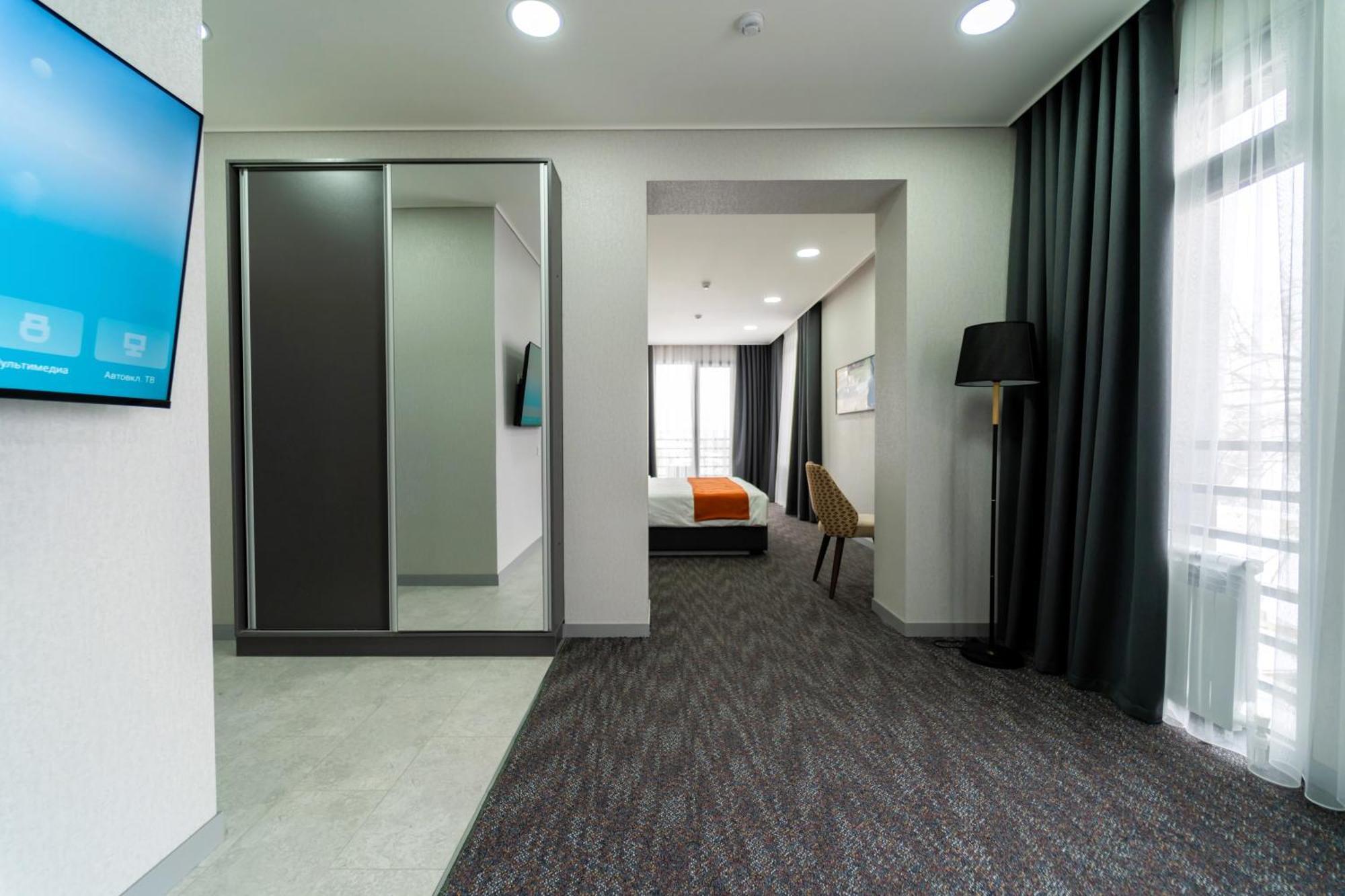 Nuovo Boutique Hotel Tashkent Exterior photo